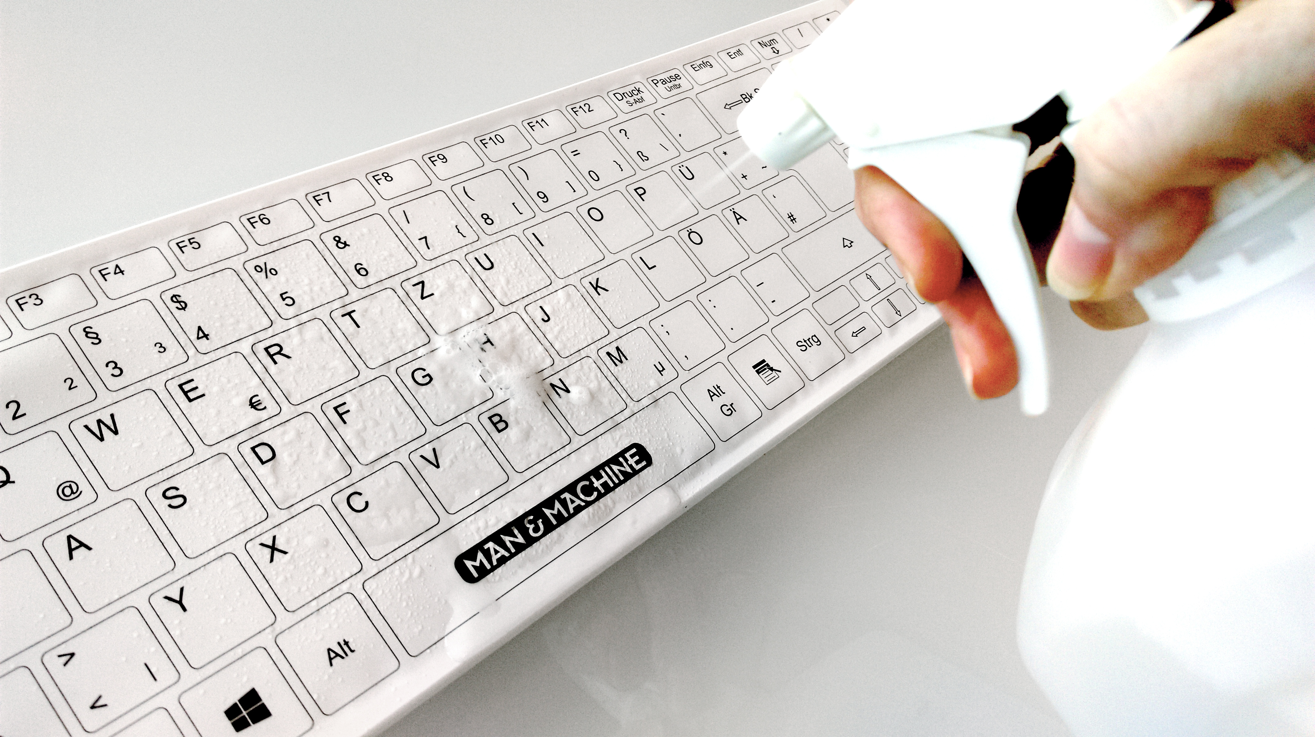 Its Cool Fitted Drape Keyboard Cover